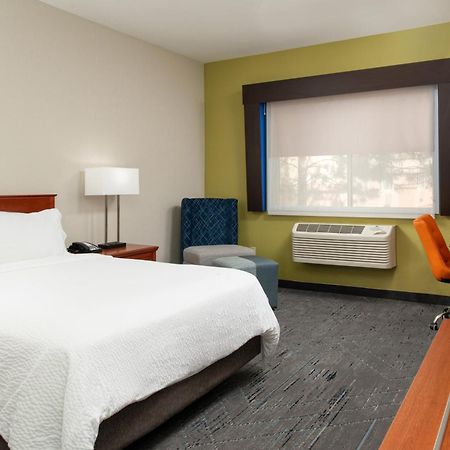 Holiday Inn Express Hotel & Suites Farmington By Ihg Exterior foto