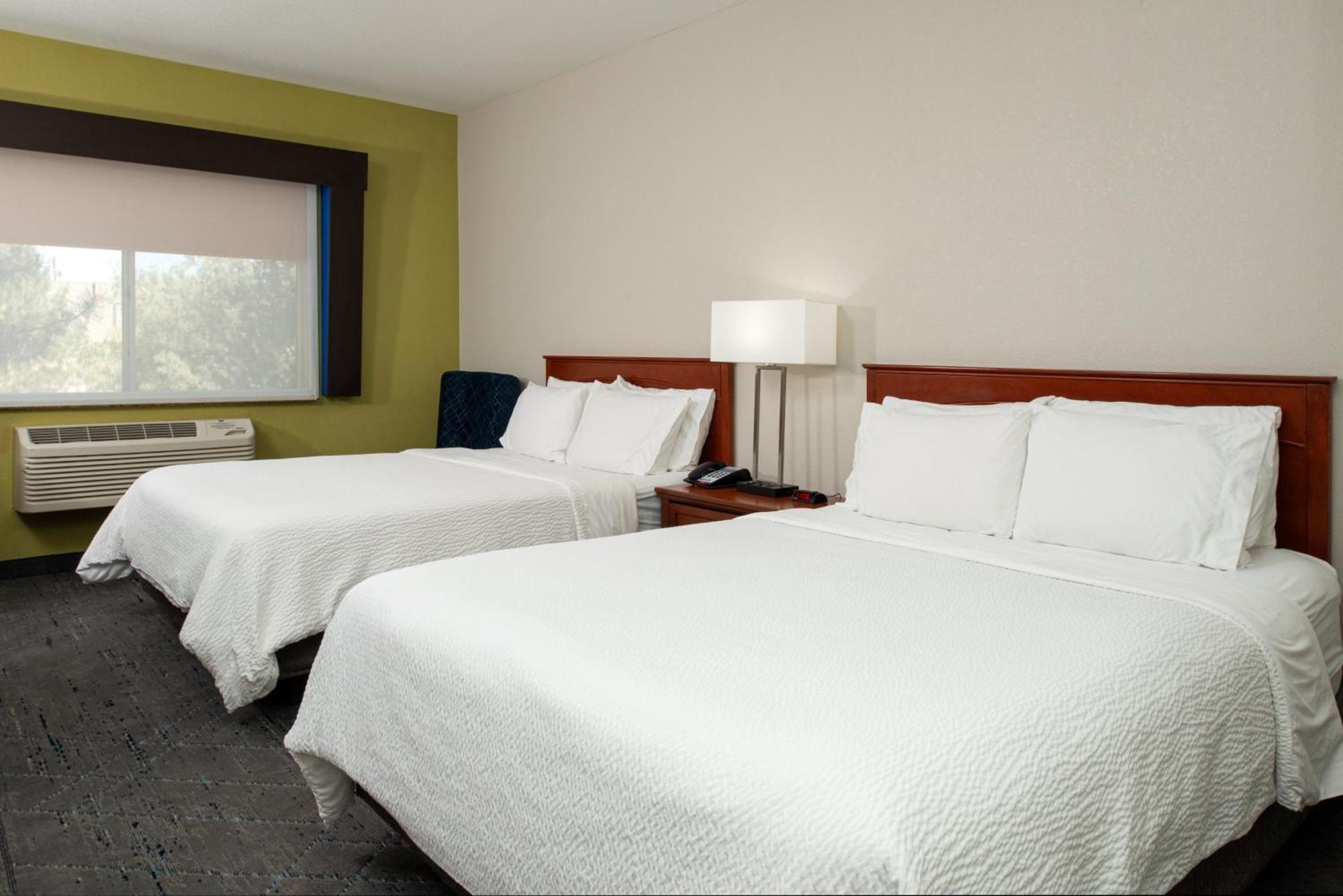 Holiday Inn Express Hotel & Suites Farmington By Ihg Exterior foto