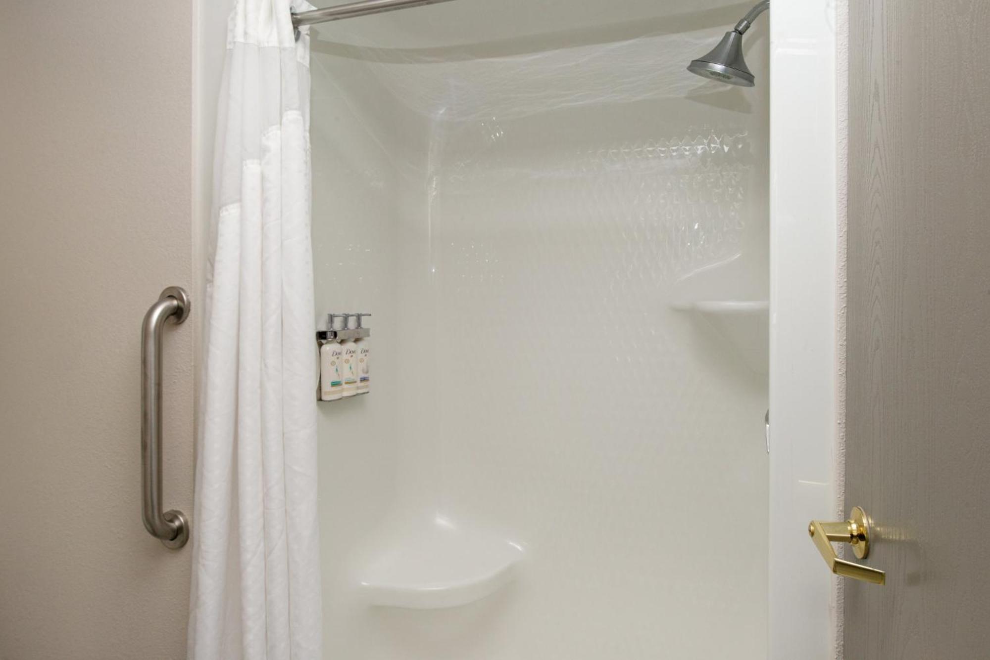 Holiday Inn Express Hotel & Suites Farmington By Ihg Exterior foto