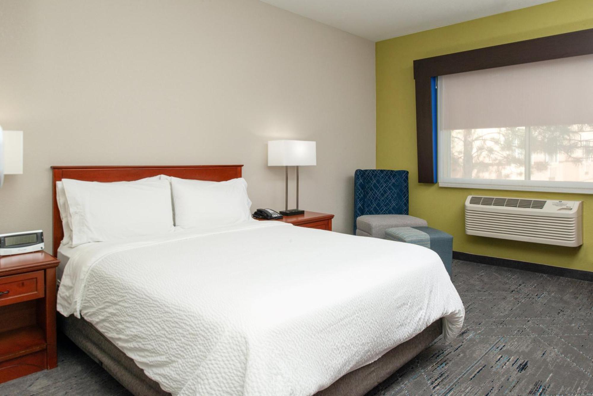 Holiday Inn Express Hotel & Suites Farmington By Ihg Exterior foto